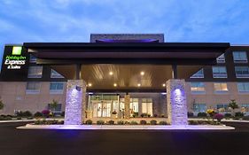Holiday Inn Express & Suites - Ann Arbor - University South By Ihg